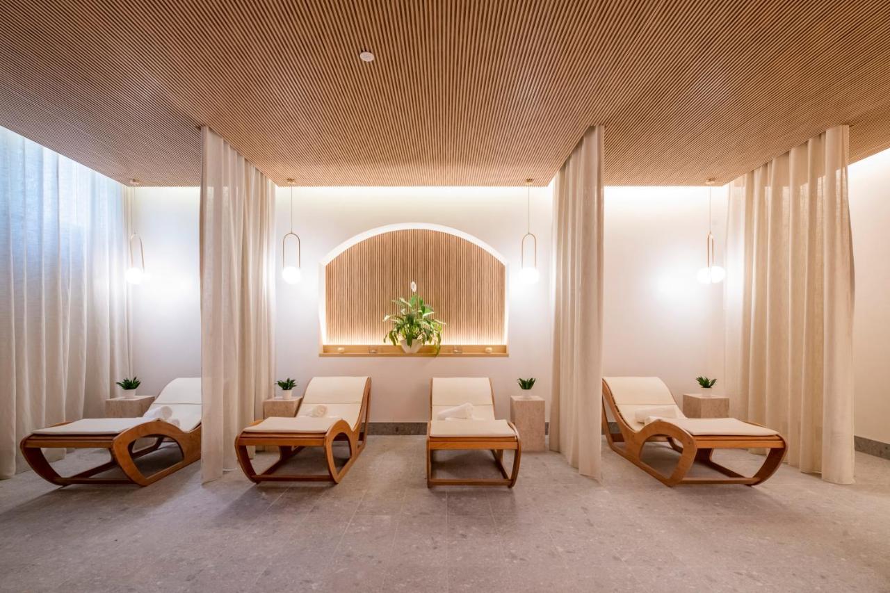 메종 소피아 호텔 외부 사진 The spa at The Connaught