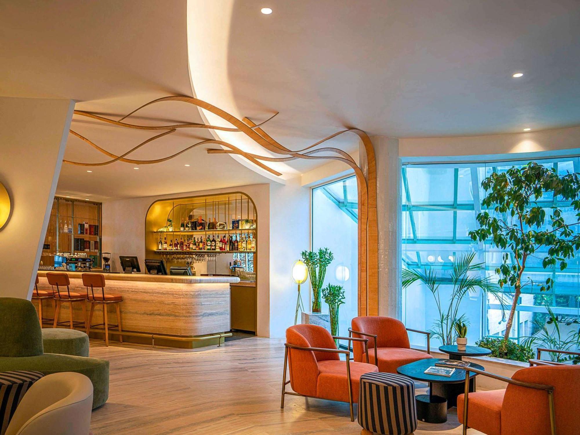 메종 소피아 호텔 외부 사진 The lobby of the hotel